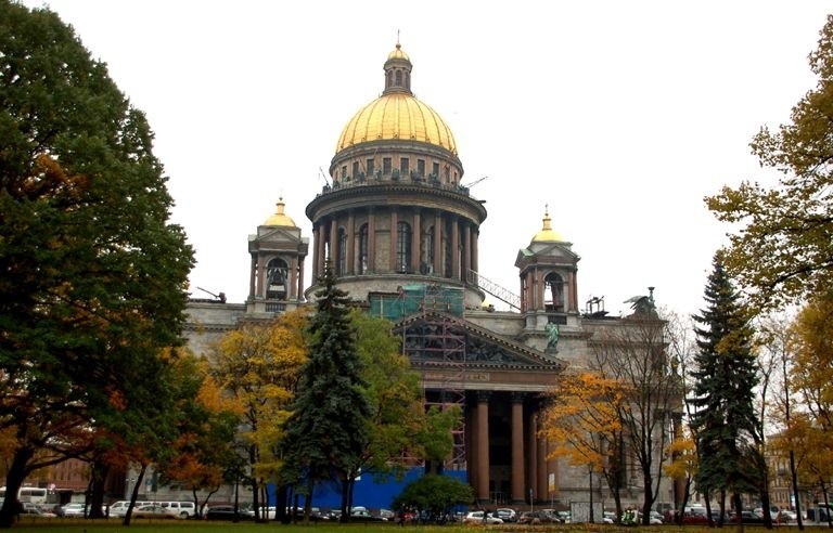 Rosja. Petersburg. Niezwykłe dzieje Soboru Isakijewskiego