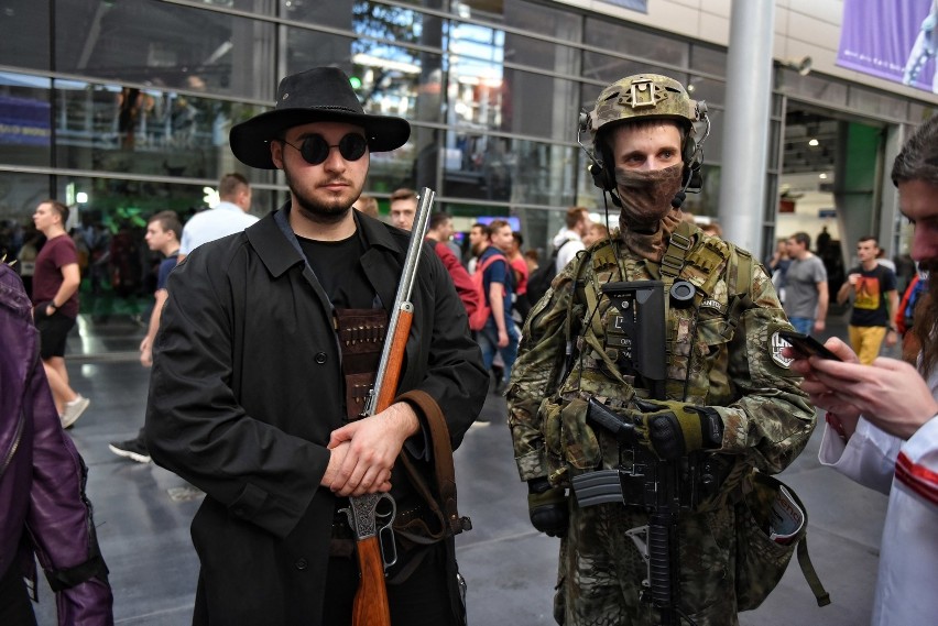 Cosplayerzy na Poznań Game Arena 2018....