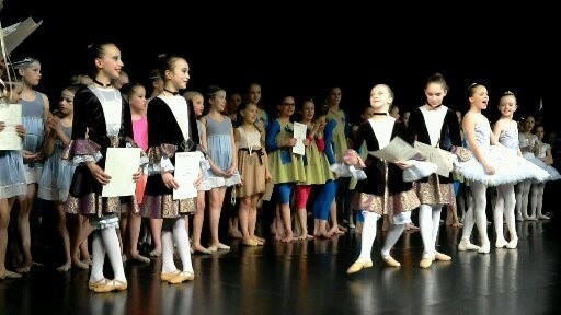 Radom. Sukces tancerek z Młodzieżowego Domu Kultury. Aż 22 razy stawały na podium! 
