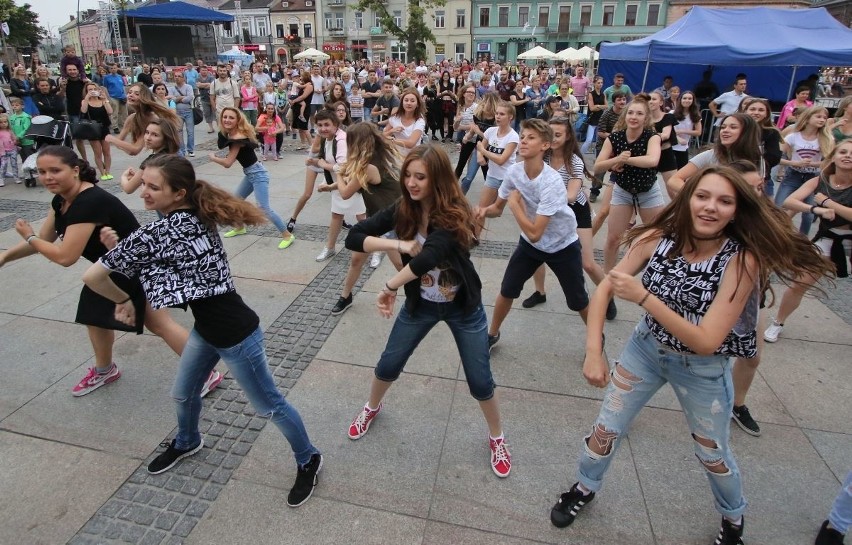 Święto Kielc 2016 - taneczny flashmob na Rynku