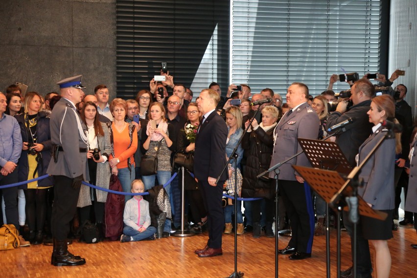 Kraków. Małopolska policja wzbogaciła się o 93 funkcjonariuszy