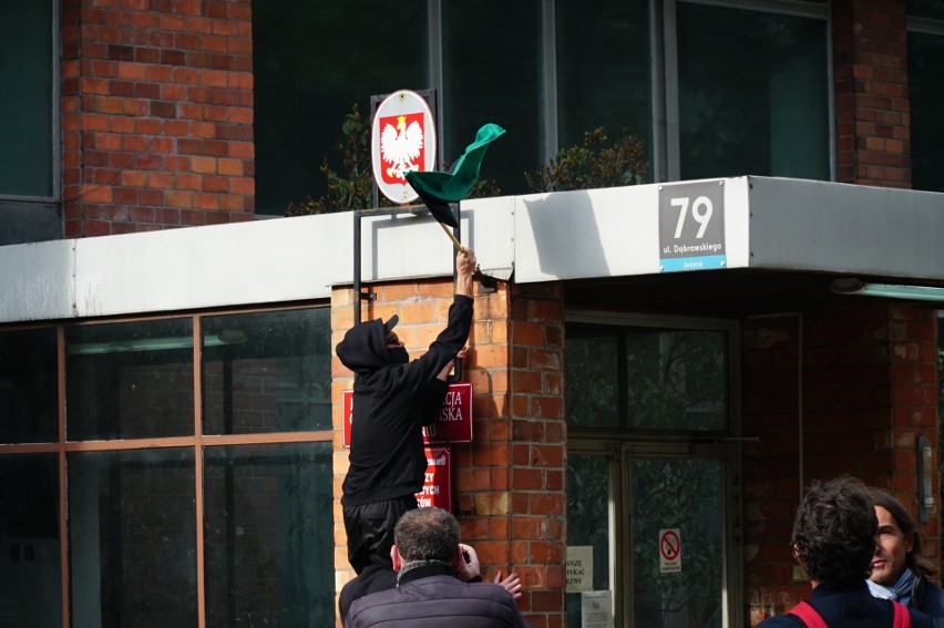 Protest w obronie drzew. Poznaniacy chcą ochronić ścianę...