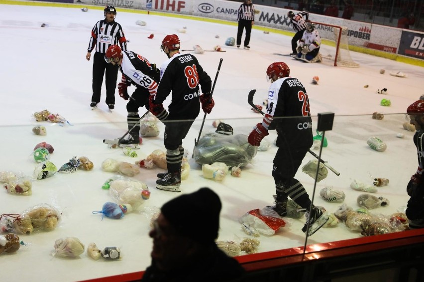 Teddy Bear Toss w Krakowie