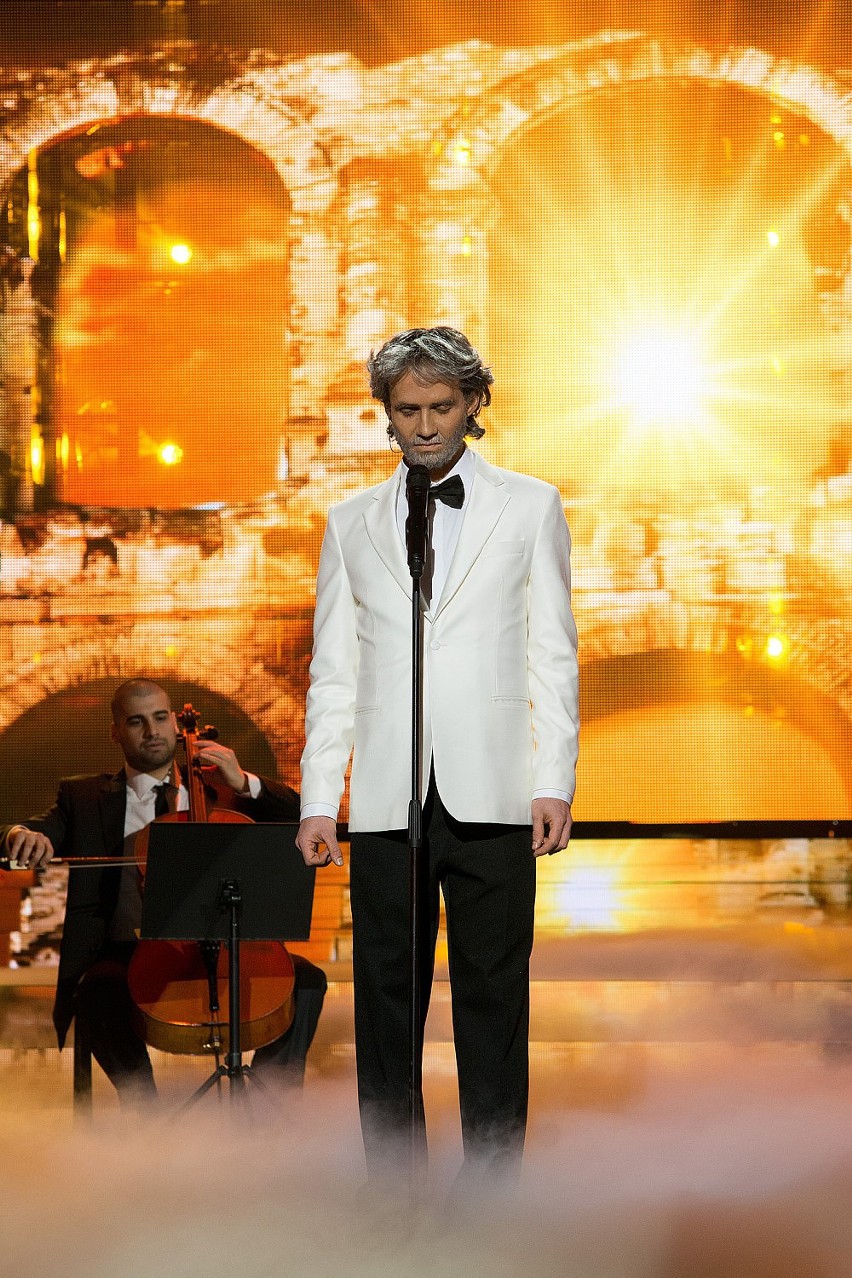 Jerzy Grzechnik jako Andrea Bocelli.

fot. materiały prasowe