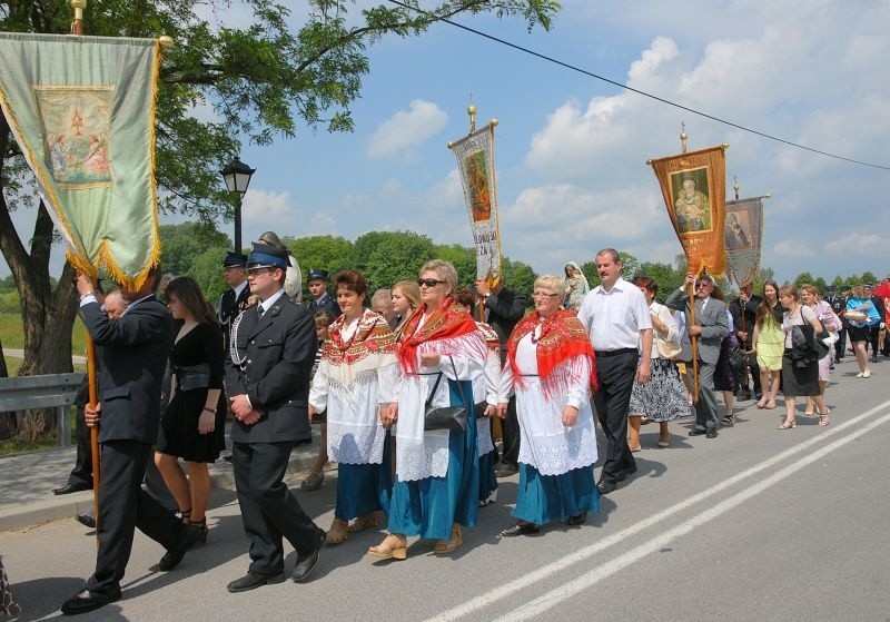 W Baranowie Sandomierskim w procesji szli między innymi...
