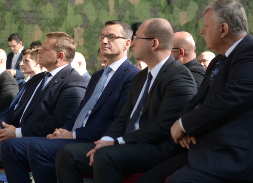 Port lotniczy Radom sprzedany PPL. Premier Mateusz Morawiecki: To wielka szansa dla Radomia i realne miejsca pracy