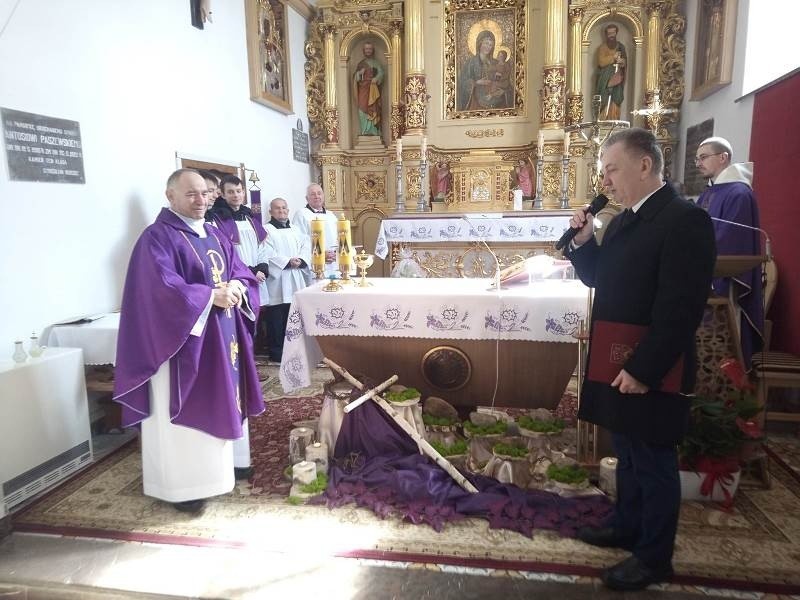 Piękny jubileusz księdza Władysława Janica, proboszcza parafii Narodzenia Najświętszej Maryi Panny w Bolminie. Posługuje tu od 25 lat