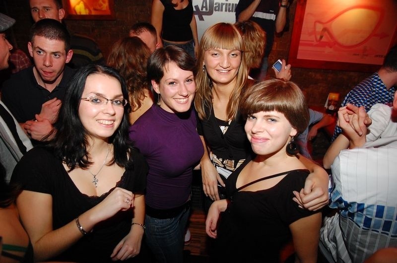 Student Biba - środowa impreza w klubie Aqarium w Opolu