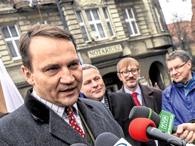 Radosław Sikorski nie będzie kandydować w wyborach parlamentarnych.