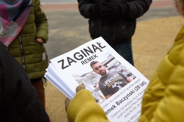 Poszukiwania Remigiusza Baczyńskiego trwają nieprzerwanie od końca grudnia 2016 roku, kiedy zaginął.