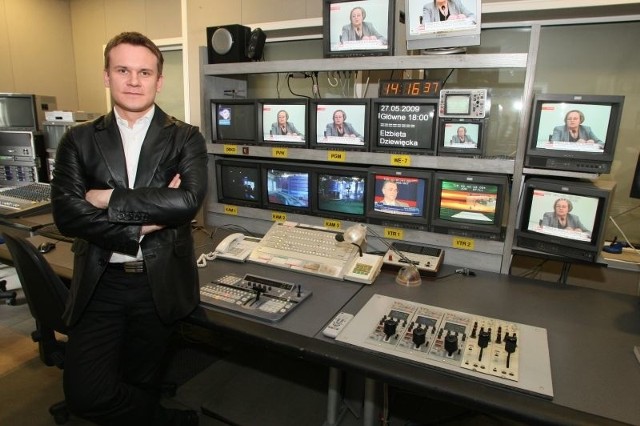 Dominik Tarczyński, dyrektor TVP Kielce zaprasza wszystkich do oglądania debaty 3 czerwca o godzinie 18.30 w TVP Kielce.