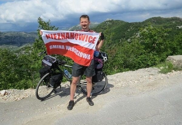 Arkadiusz Odelski jedzie rowerem do domu z Czarnogóry!