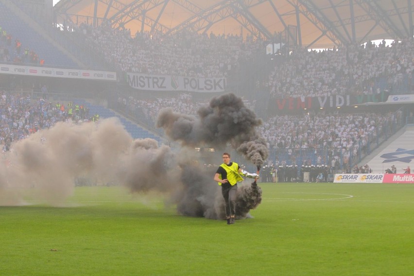 Legia - Lech LIVE! Ligowi potentaci walczą o powrót do...