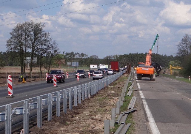 Więcej autostrady do SzczecinaW czerwcuzakończy się również budowa samego węzła Szczecin Dąbie (Tczewska). Połączy autostradę A6 ze Szczecinem Dąbiem i Wielgowem oraz terenami inwestycyjnymi Trzebusz-Dunikowo.
