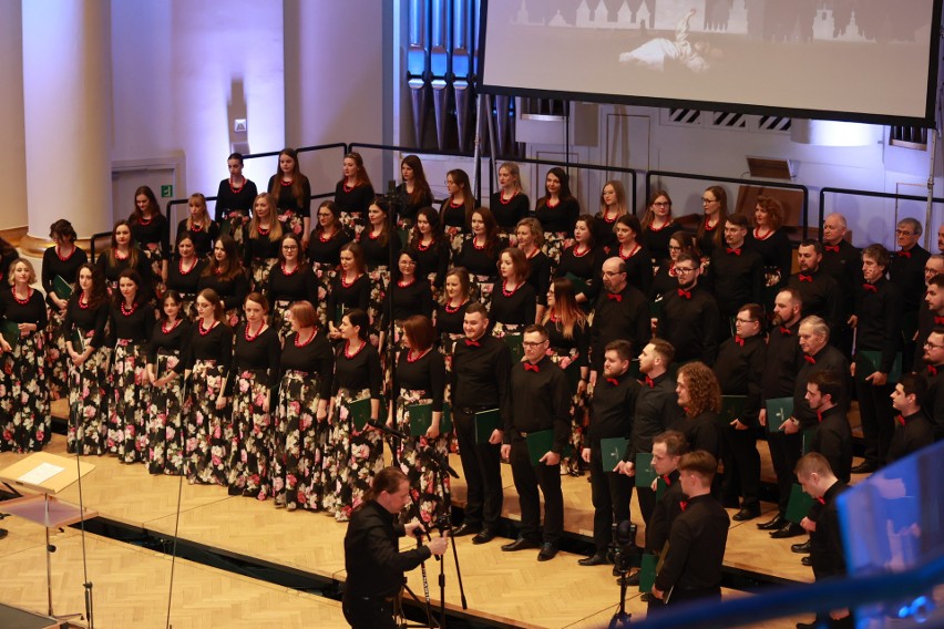 „Sen Wiejski” w Filharmonii Krakowskiej. To był wyjątkowy koncert z okazji jubileusz Chóru Uniwersytetu Rolniczego w Krakowie