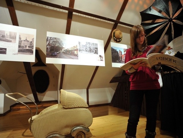 Promocja albumu z fotografiami Lęborka w lęborskim muzeum. 