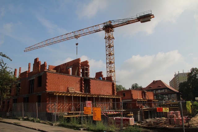Trwa budowa ponad 50 mieszkań komunalnych w Rudzie Śląskiej. Zobacz kolejne zdjęcia. Przesuwaj zdjęcia w prawo - naciśnij strzałkę lub przycisk NASTĘPNE