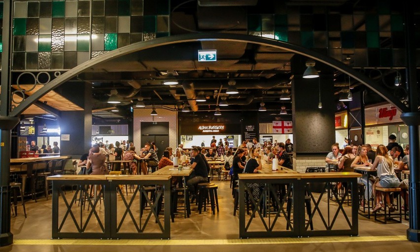 Stacja Food Hall w Galerii Metropolia w Gdańsku. Wars wita was! Kulinarna podróż w nowej przestrzeni [zdjęcia]