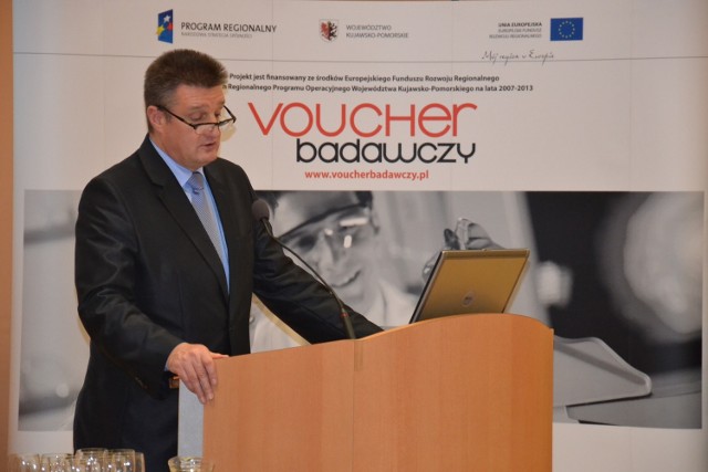 O zaletach "Vouchera badawczego" opowiadał wczoraj m.in. Mirosław Ślachciak, prezes Pracodawców Pomorza i Kujaw   w Auditorium Novum UT-P w Bydgoszczy