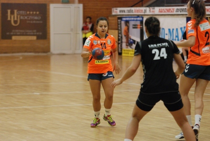 Korona Handball Kielce - UKS PCM Kościerzyna 21:23