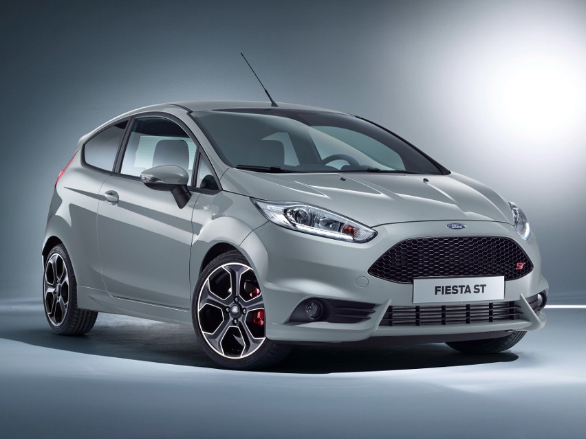 Ford Fiesta ST200...