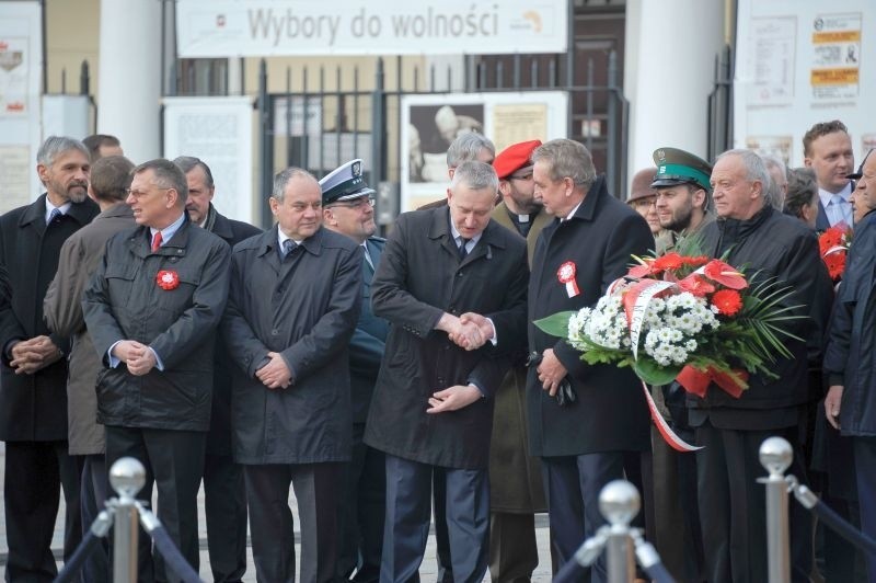 Po zakończeniu uroczystości białostoczanie mogli wspólnie...