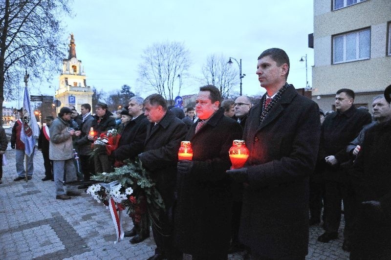 Narodowy Dzień Pamięci Żołnierzy Wyklętych. Obchody przed pomnikiem AK (zdjęcia)