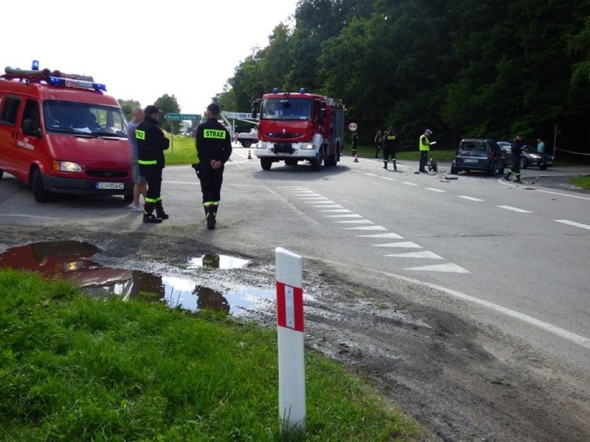 Tragiczny wypadek w gminie Chojnice. Nie żyje motocyklista [WIDEO,ZDJĘCIA]