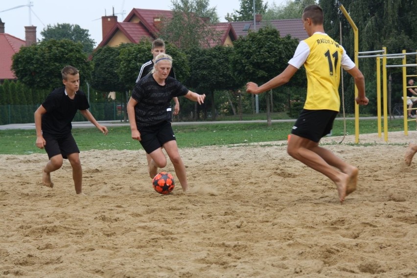 Na boisku rywalizowaly wspaniałe, światowe  drużyny. Zwycięzców poznamy podczas Pikniku Rodzinnego