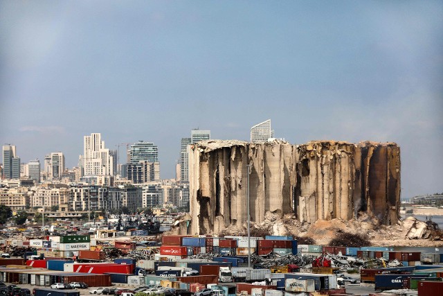 Ogrom zniszczeń po wybuchu w Bejrucie