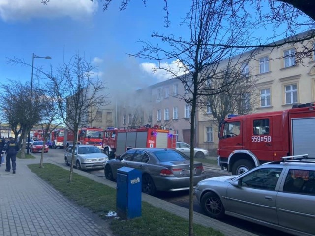 Pożar w Wejherowie przy ul. Kopernika. Nie żyje jedna osoba