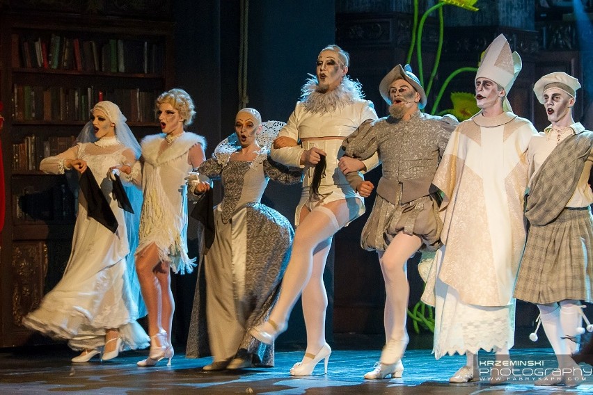 Rodzina Addamsów w Gliwickim Teatrze Muzycznym