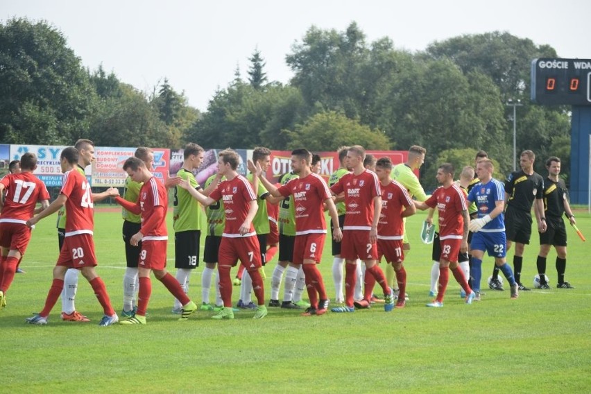 Piłkarze Wdy Świecie pokonali Sokoła Kleczew 2:1 (2:0).