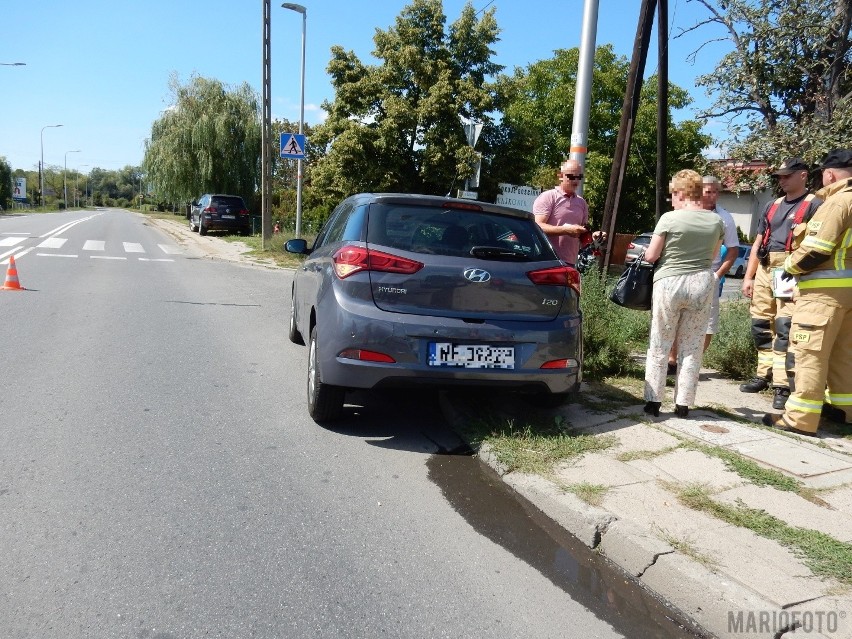 Kolizja dwóch samochodów na Wrocławskiej w Opolu. Fiat najechał na tył hyundaia