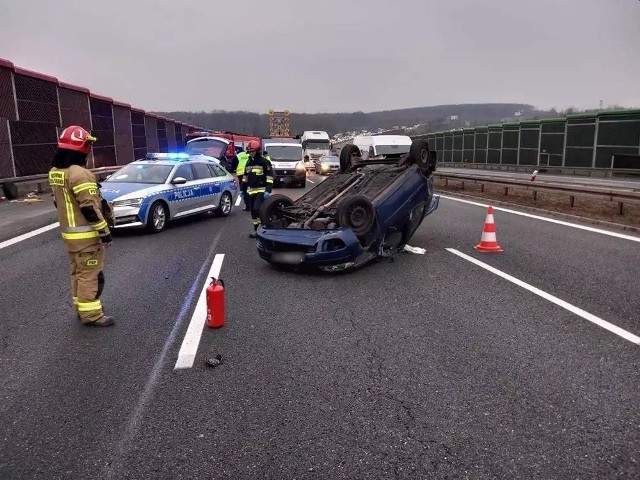 Dachowanie na A4 w Rudzie Śląskiej