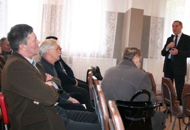 Poseł Henryk Kowalczyk spotkał się z wyborcami w Małkini