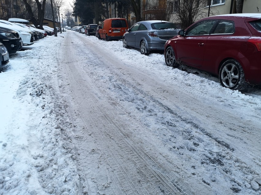 Kraków. Brak korków na ulicach, pasażerowie MPK mieli kłopot