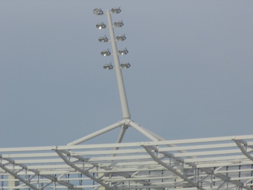 Stadion przy Krochmalnej rośnie w oczach (ZDJĘCIA)