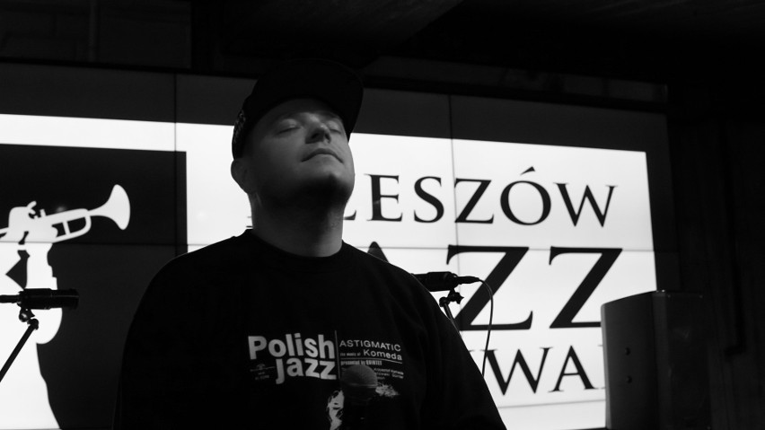 Bernard Maseli zagrał elektryzujący koncert w Rzeszowskich Piwnicach [ZDJĘCIA, WIDEO]