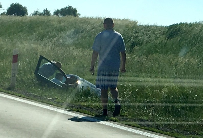 Groźny wypadek na A4. Śmigłowiec LPR w akcji