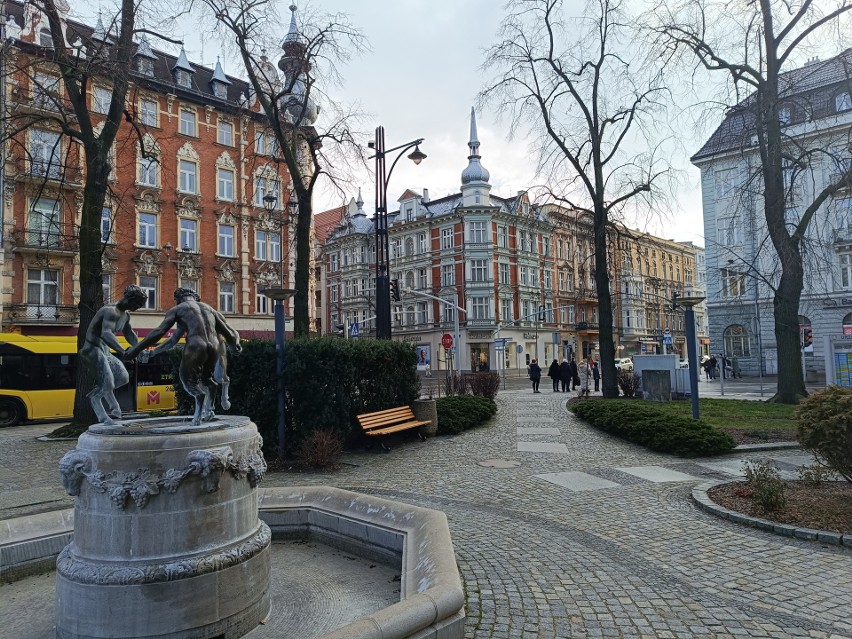 Kamienice w Gliwicach przyciągają wzrok - centrum miasta na...