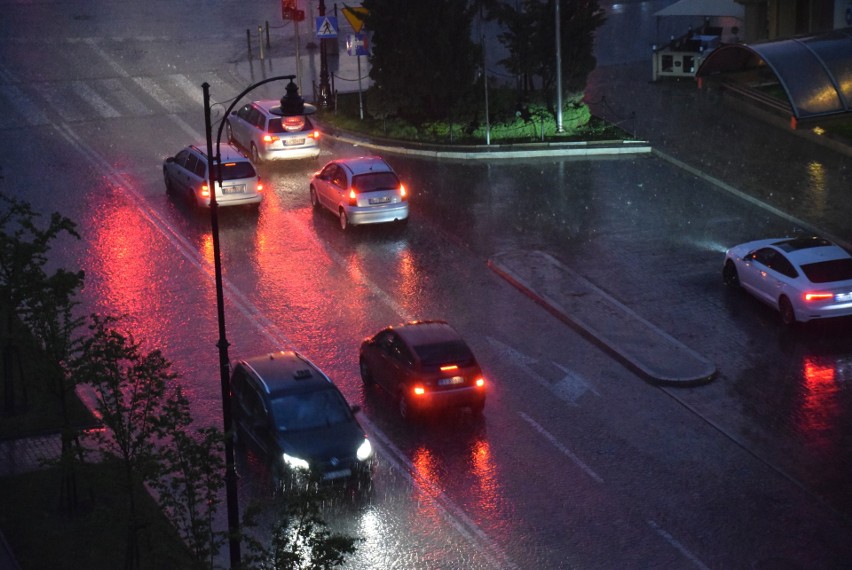 Burza w Podlaskiem 29.04.2018 Wielka chmura nad...