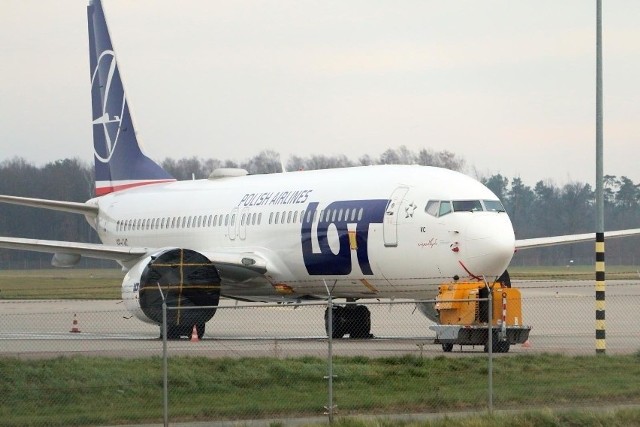 Incydent na pokładzie samolotu z Warszawy do Toronto. Ucierpiała stewardessa