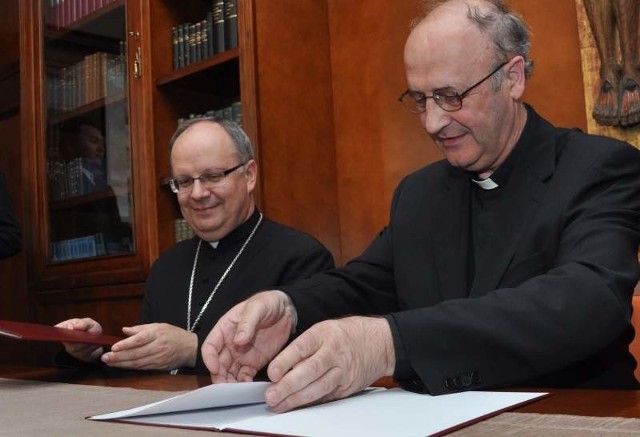 Biskupi obu diecezji zobowiązali się realizować wspólne inicjatywy ewangelizacyjne, duszpasterskie, charytatywne, społeczne i kulturalne.