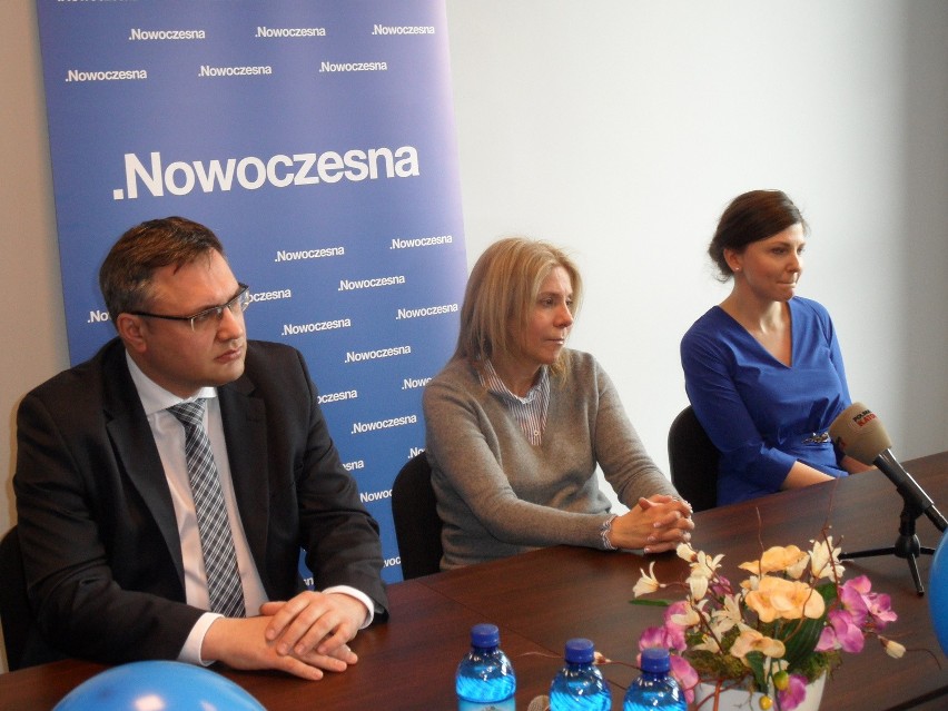 Przedstawiciele okręgu częstochowskiego partii Nowoczesna...