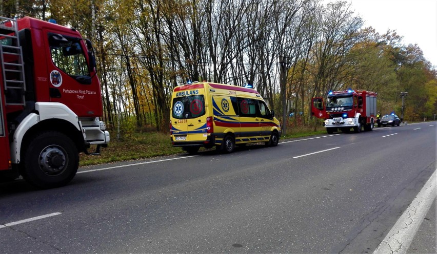 Do groźnie wyglądającego wypadku doszło na DK80 na trasie...