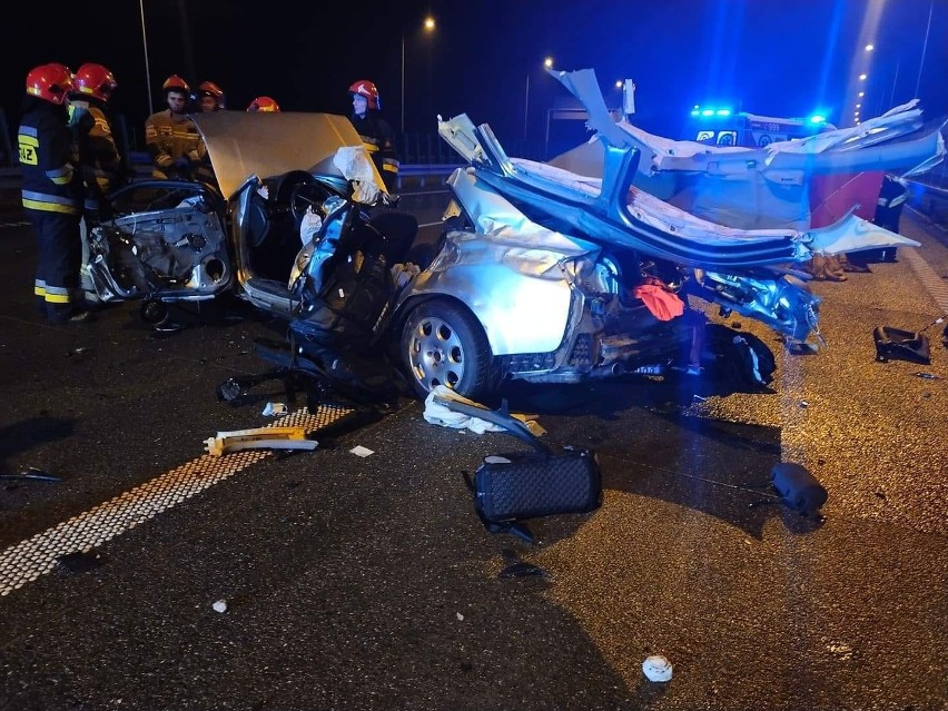Śmiertelny wypadek na autostradzie A1 w Woźnikach. Droga...