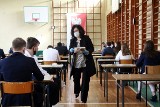 Matura 2021 z matematyki. Uczniowie Ekonomika w Skarżysku-Kamiennej królowej nauk się nie boją [ZDJĘCIA]