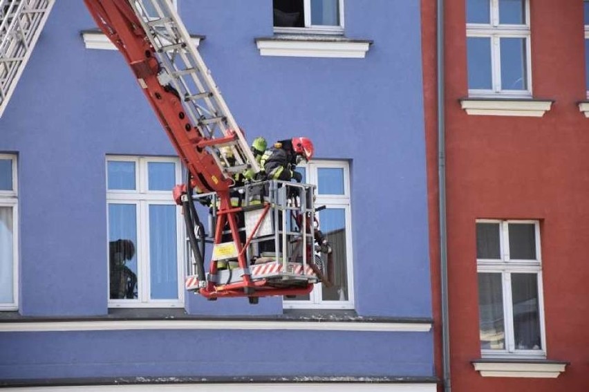 Do tragicznego pożaru doszło w piątek w Ostrowie...