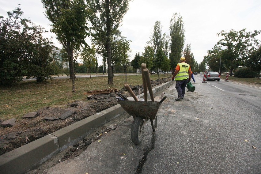 Remont al. Andersa może potrwać do końca  października....